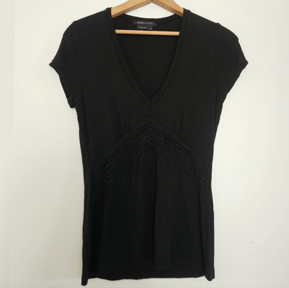 BCBG Maxazria Womens T-shirt M Y2K Black Ruffle Soft Stretch Witchy Vamp Retro